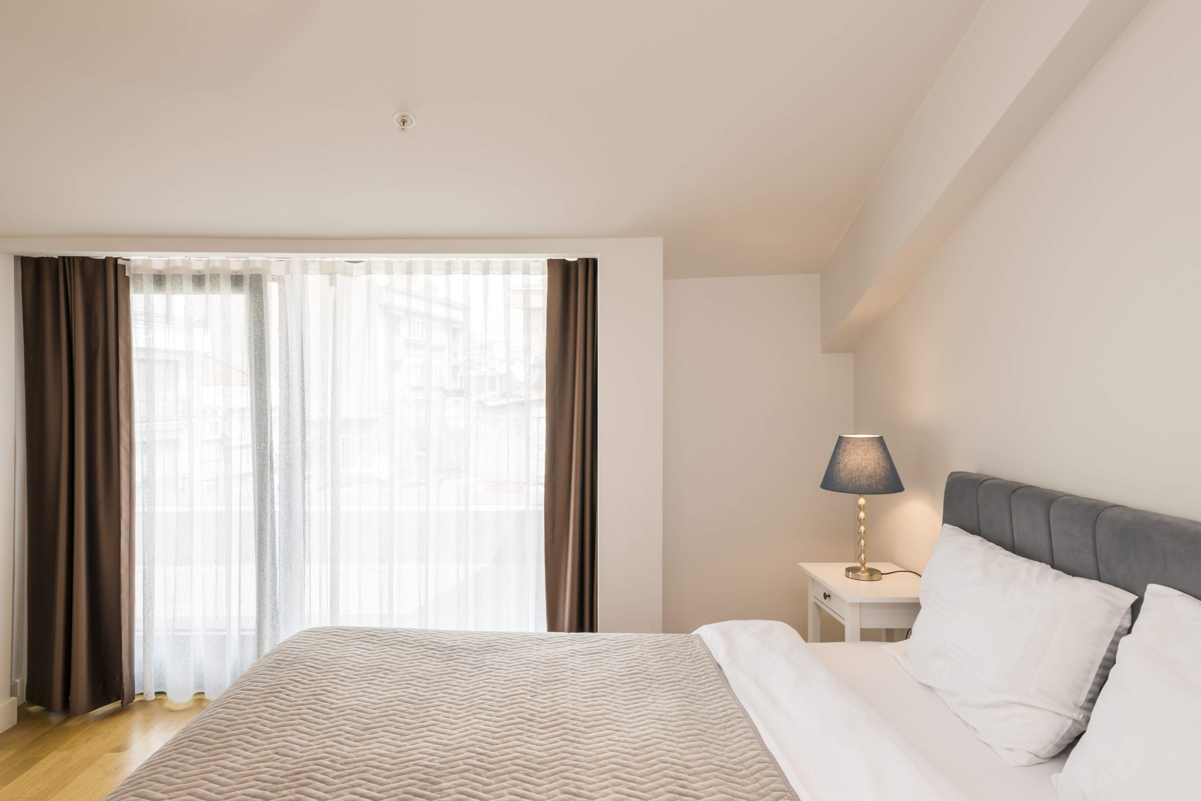 3 Bedroom Family Suite - Image 13